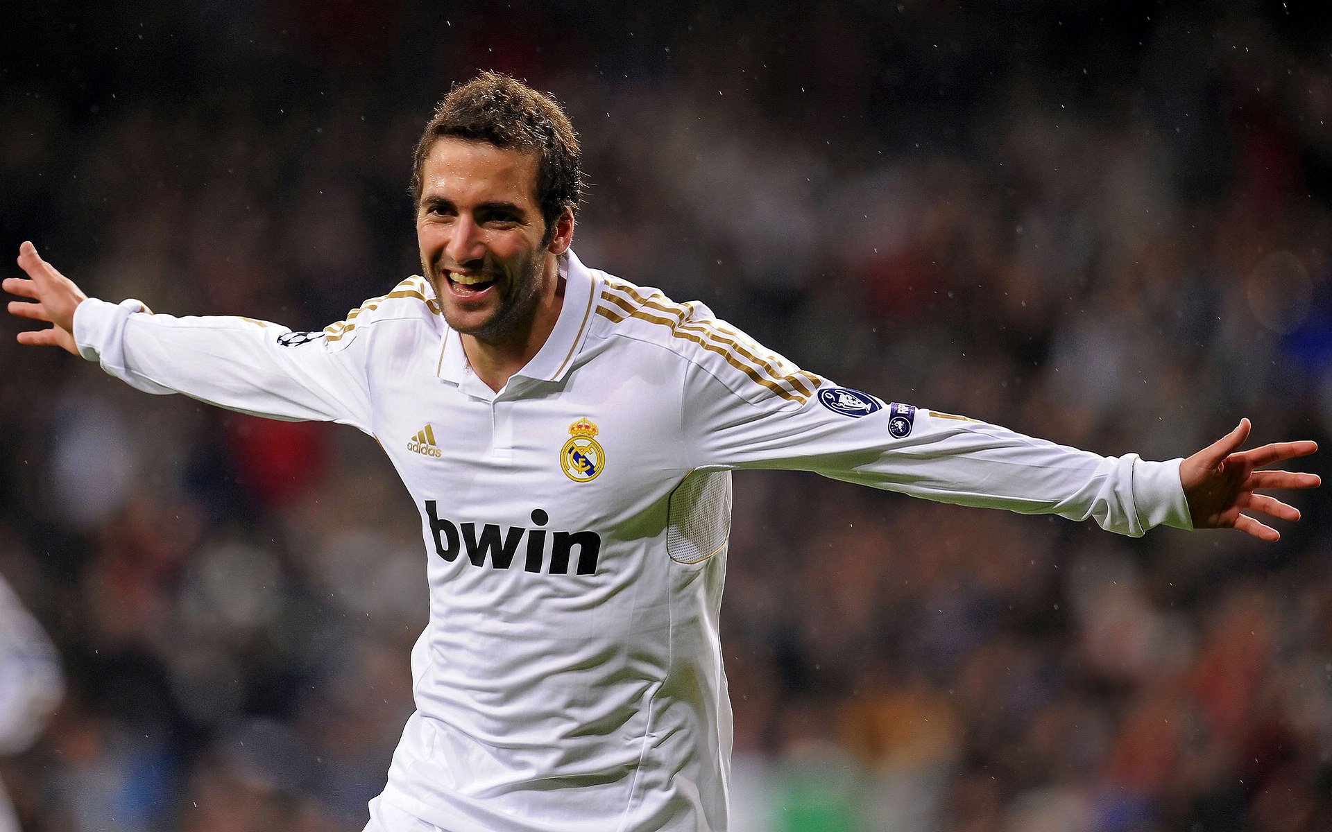 “诺克·达维德·彼得森带领南非羚羊队锁定世界冠军”